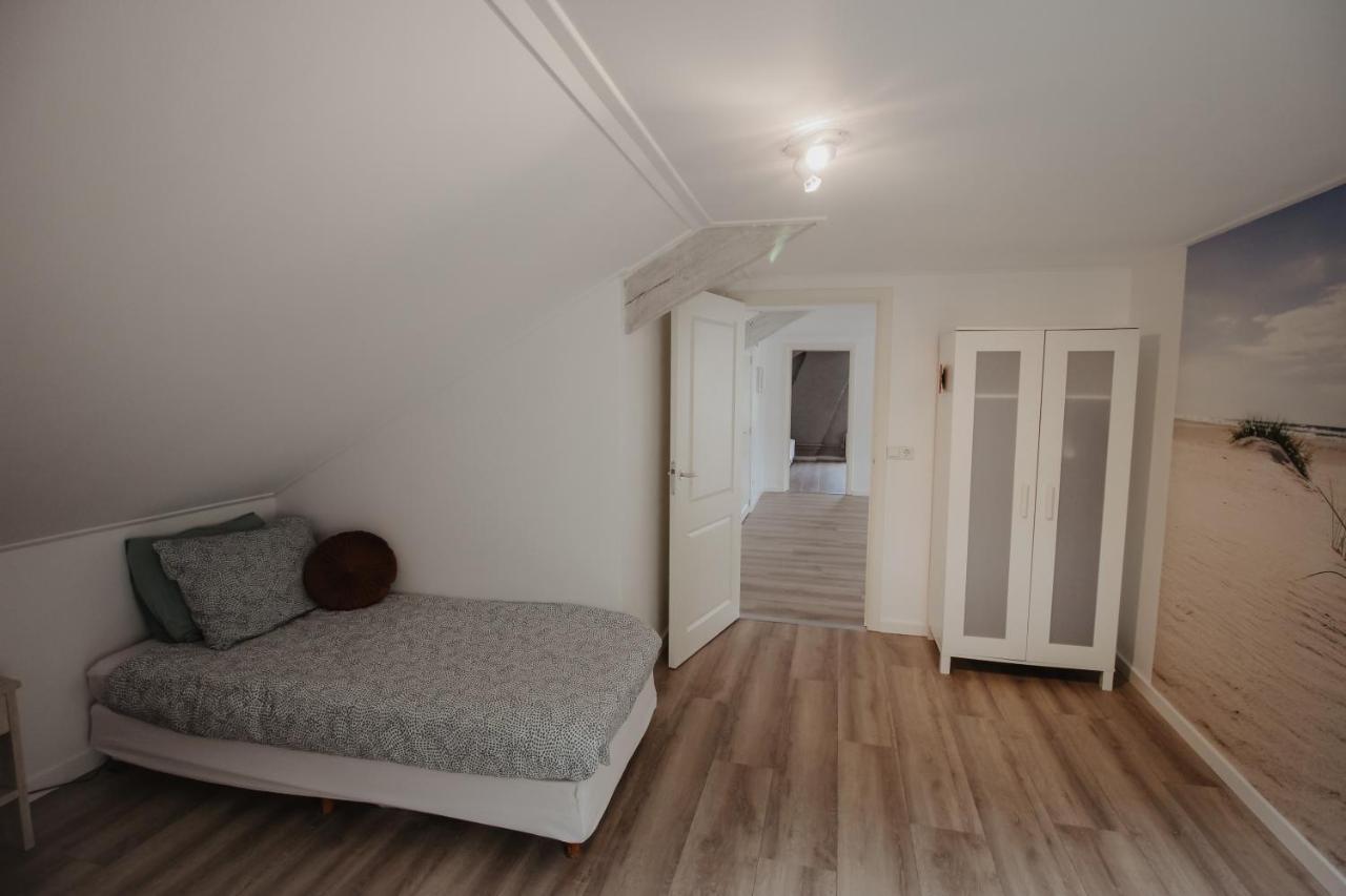 レトランヘメント Authentieke Boerderij Woningヴィラ エクステリア 写真