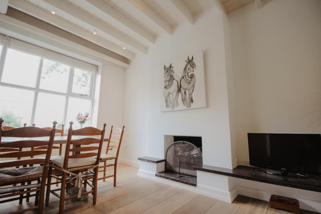 レトランヘメント Authentieke Boerderij Woningヴィラ エクステリア 写真
